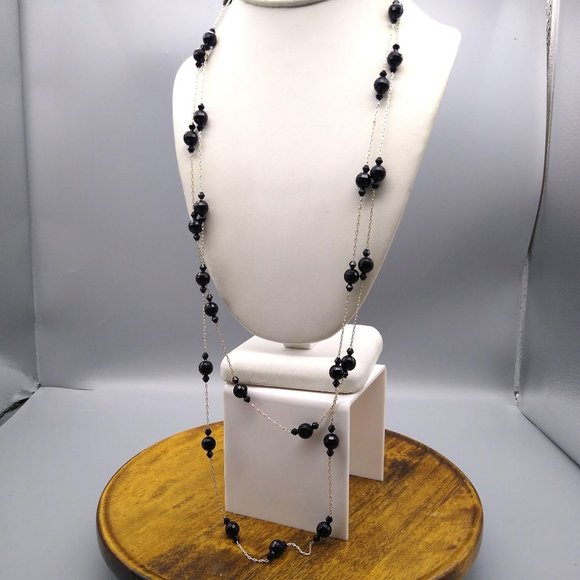 Classic Art Deco Flapper Jewelry, Vintage Super Long Beaded Station Necklace - Picture 2 of 4